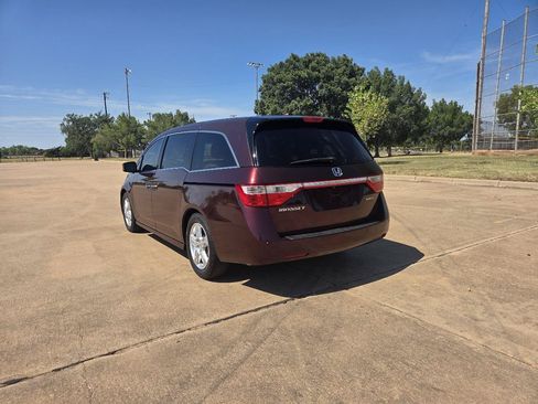 Used 2012 Honda Odyssey Touring image 8