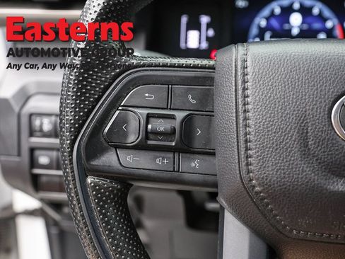 Used 2024 Toyota Tacoma SR RWD image 14