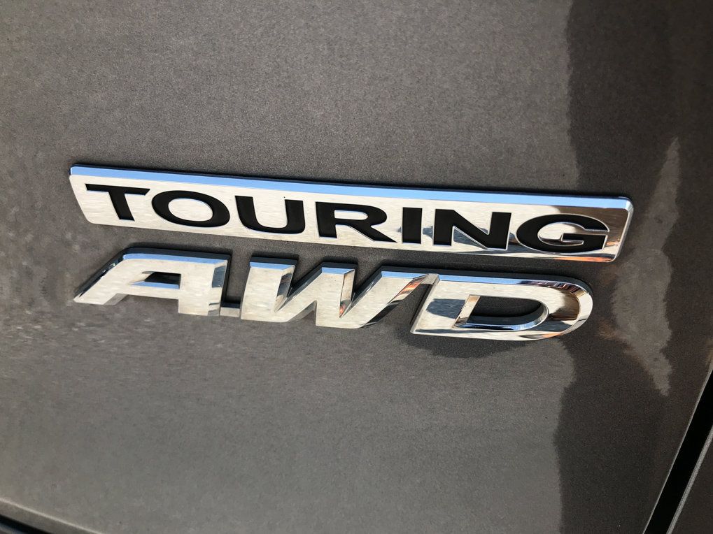 Used 2021 Honda Pilot Touring image 10
