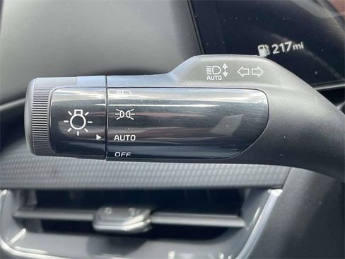 New 2025 Kia K4 GT-Line w/ GT-Line Premium Package image 30