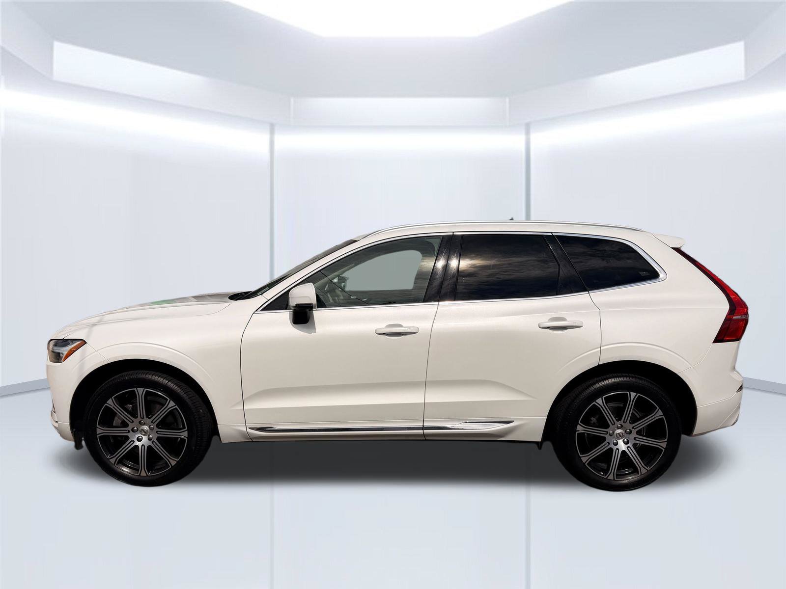 Used 2021 Volvo XC60 T6 Inscription w/ Advanced Package AWD/4WD image 11