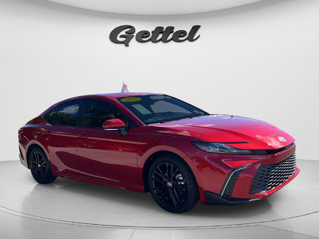 Used 2026 Toyota Camry SE FWD image 3