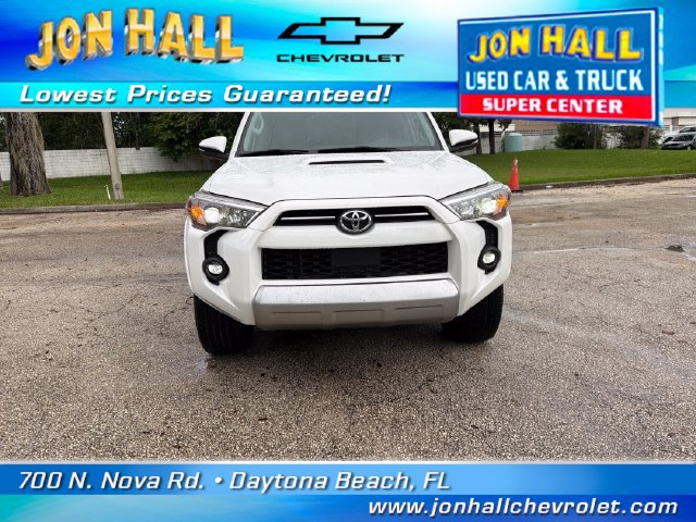 Used 2021 Toyota 4Runner TRD Off-Road Premium w/ Moonroof Package AWD/4WD image 16