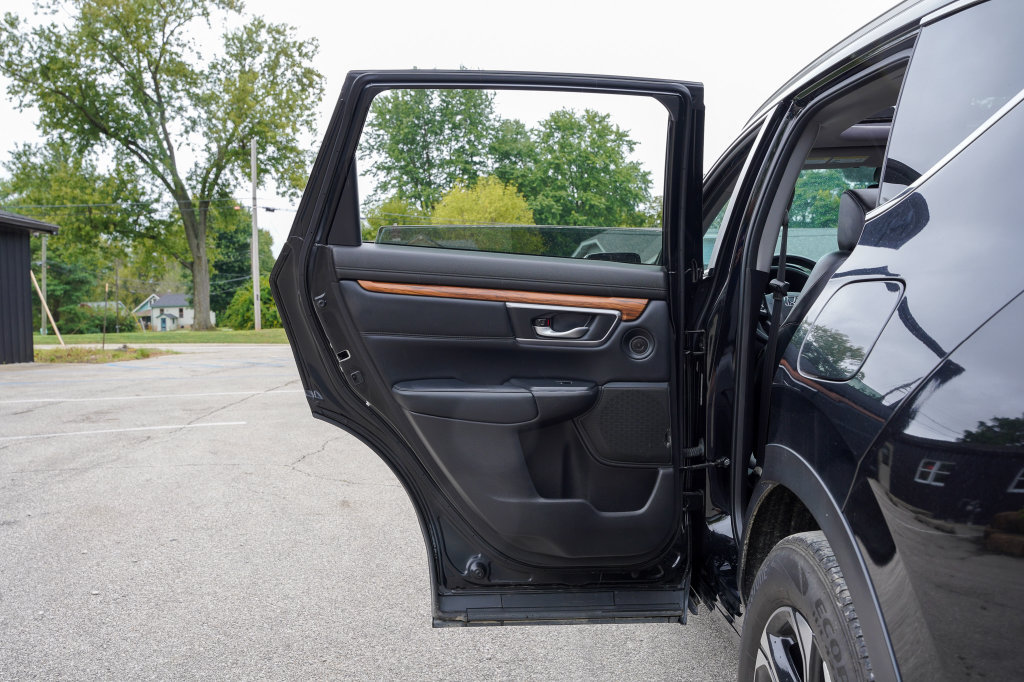 Used 2017 Honda CR-V Touring image 23