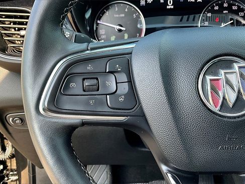 Used 2023 Buick Envision Essence image 18