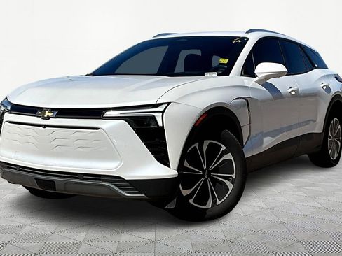 New 2024 Chevrolet Blazer EV LT image 1