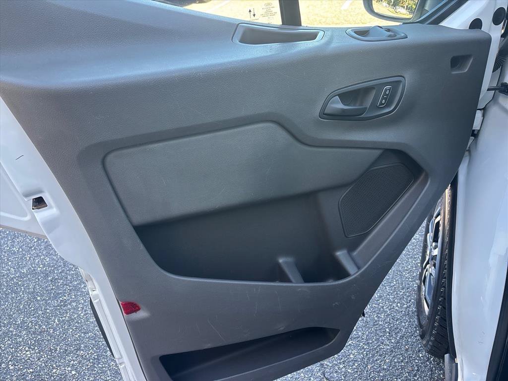 Used 2022 Ford Transit 350 XLT RWD image 8