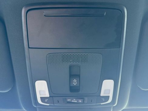 Used 2025 Honda CR-V Sport-L image 33