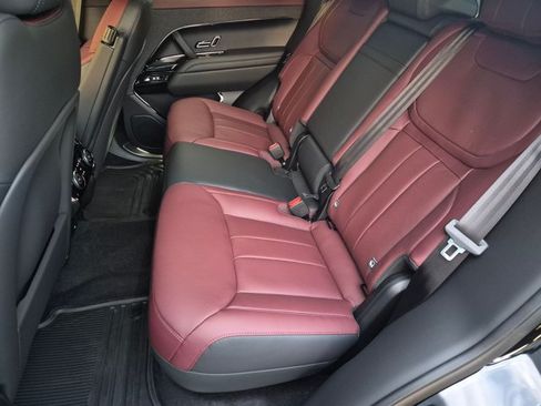 New 2027 Land Rover Range Rover Sport Dynamic SE AWD/4WD image 15