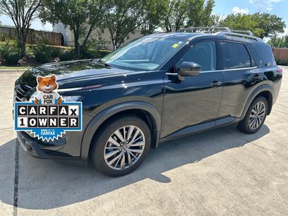 Used 2024 Nissan Pathfinder SL w/ SL Premium Package