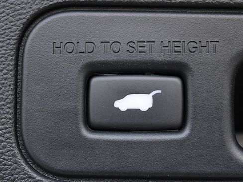 Used 2023 Acura MDX SH-AWD image 36