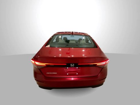Used 2023 Honda Accord EX image 7