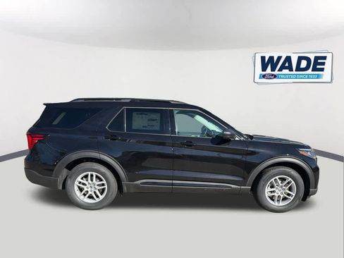 New 2026 Ford Explorer Active w/ Active Comfort Package image 4