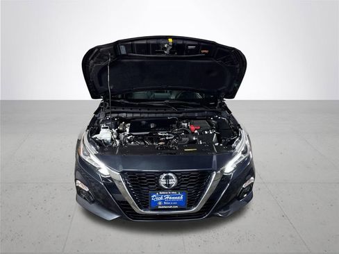 Used 2019 Nissan Altima 2.5 Platinum AWD/4WD image 23