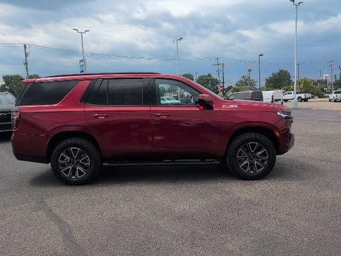 Used 2023 Chevrolet Tahoe Z71 AWD/4WD image 9