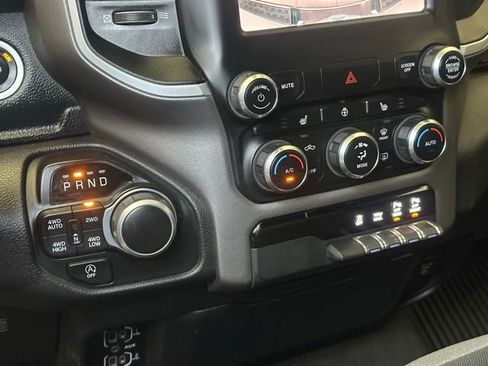 Used 2023 RAM 1500 Big Horn AWD/4WD image 29