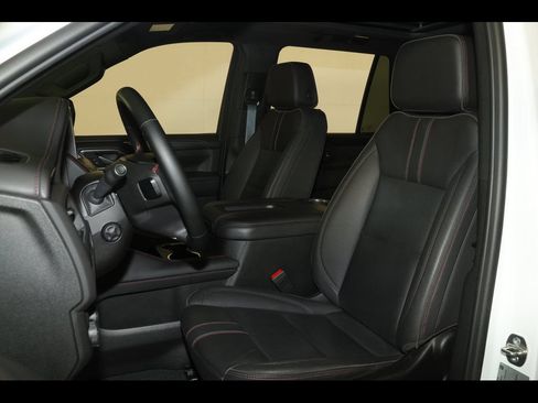 Used 2023 Chevrolet Tahoe RST w/ Luxury Package AWD/4WD image 27