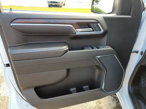 Used 2024 GMC Sierra 1500 SLT RWD image 19