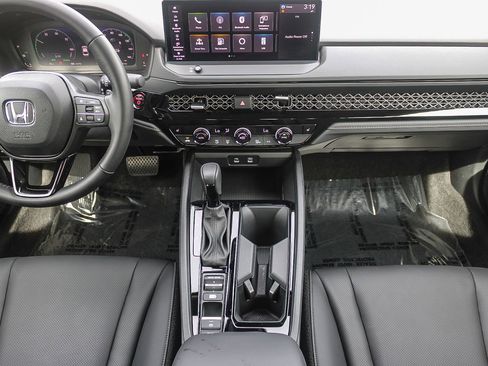 Certified 2023 Honda Accord EX-L image 13