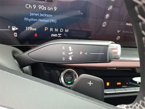 Used 2025 Buick Envision Sport Touring image 15