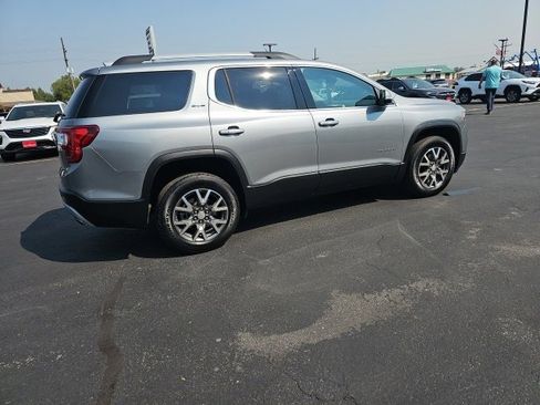 Used 2023 GMC Acadia SLE w/ Driver Convenience Package image 60