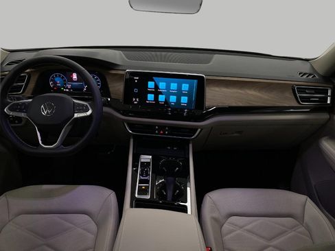 New 2026 Volkswagen Atlas SE image 22