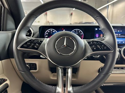 Used 2026 Mercedes-Benz GLA 250 image 26
