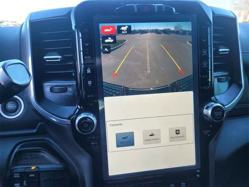 Used 2022 RAM 3500 Laramie image 11