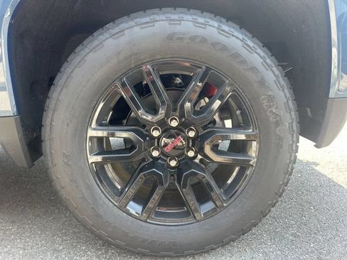 New 2026 GMC Sierra 1500 Elevation w/ Preferred Package AWD/4WD image 8