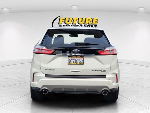 Certified 2020 Ford Edge Titanium w/ Equipment Group 301A image 8