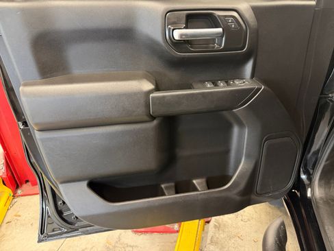 Used 2024 Chevrolet Silverado 1500 Custom image 26