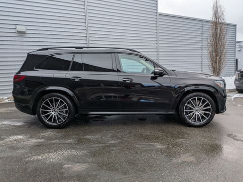 New 2026 Mercedes-Benz GLS 450 4MATIC image 2