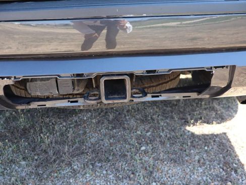 Used 2022 Ford Expedition Limited image 22