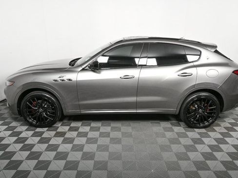 Certified 2022 Maserati Levante GT image 33