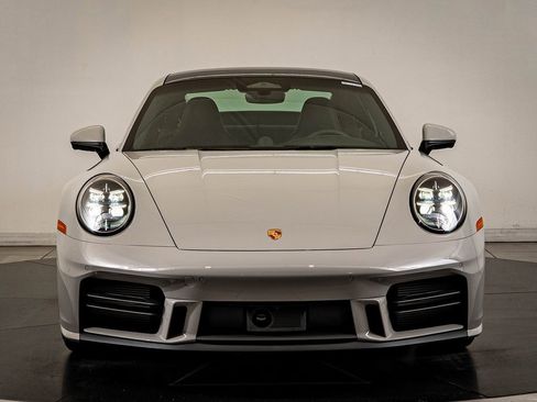 New 2026 Porsche 911 Carrera 4S image 11