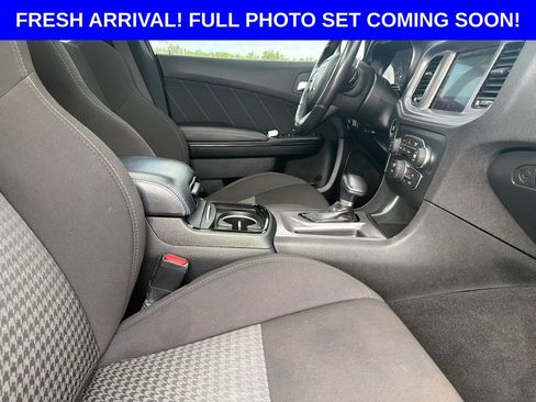 Used 2023 Dodge Charger R/T w/ Performance Handling Group RWD image 27