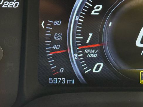 Used 2016 Chevrolet Corvette Z06 RWD image 11