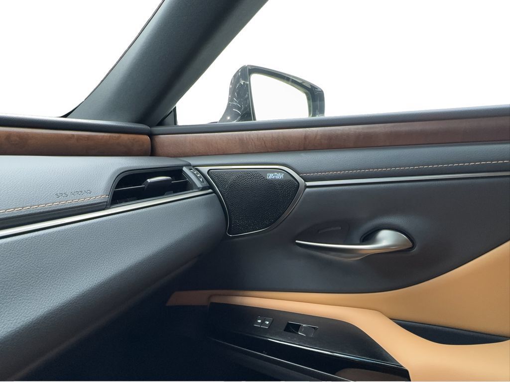 Used 2023 Lexus ES 300h w/ Accessory Package (Z1) FWD image 48