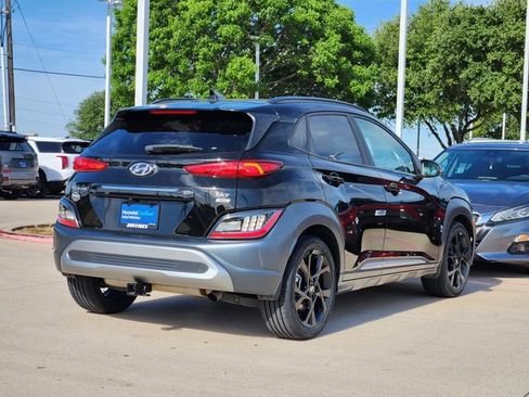 Certified 2022 Hyundai Kona Limited AWD/4WD image 3