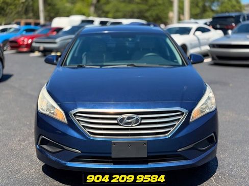 Used 2017 Hyundai Sonata SE FWD image 9