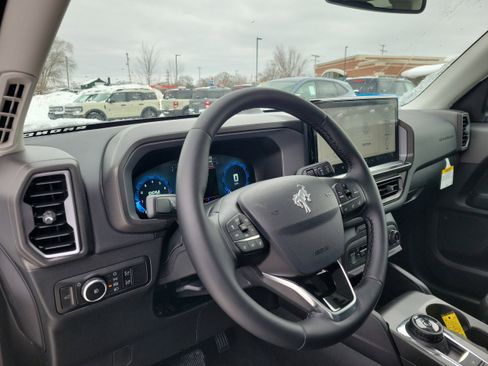 New 2025 Ford Bronco Sport Outer Banks image 19