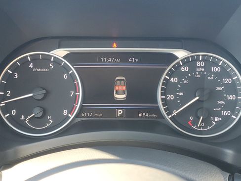 Certified 2025 Nissan Sentra SV w/ Trunk Package image 20