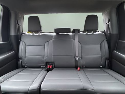 New 2025 Chevrolet Silverado 3500 W/T image 22