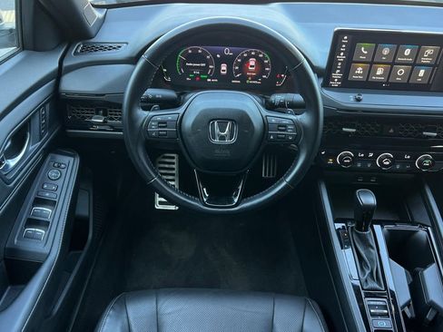 Used 2024 Honda Accord Sport image 14