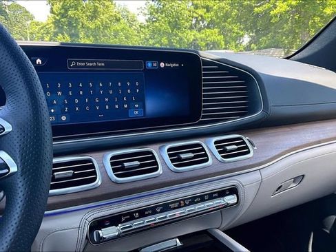 New 2026 Mercedes-Benz GLE 53 AMG 4MATIC image 17