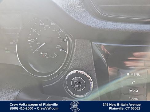 Used 2018 Nissan Rogue SV AWD/4WD image 8