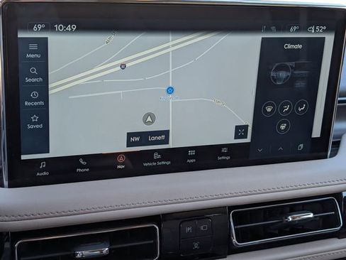 Used 2022 Lincoln Nautilus Reserve image 24