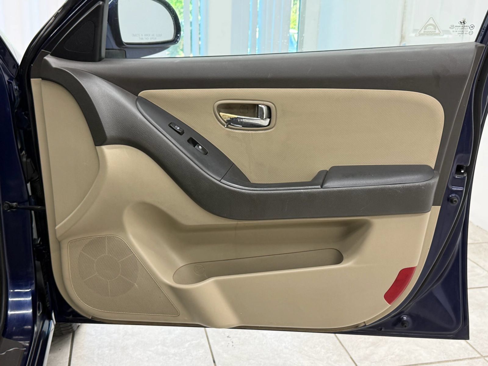Used 2010 Hyundai Elantra GLS FWD image 21