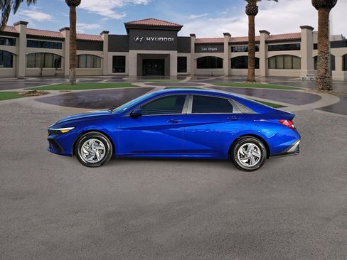 New 2026 Hyundai Elantra SE w/ Cargo Package FWD image 5
