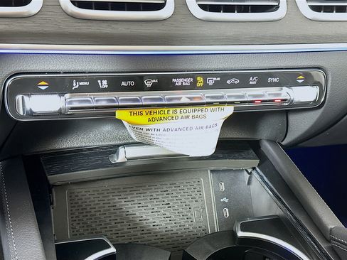 New 2026 Mercedes-Benz GLS 450 4MATIC image 16